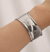 Curve Cuff-A001
